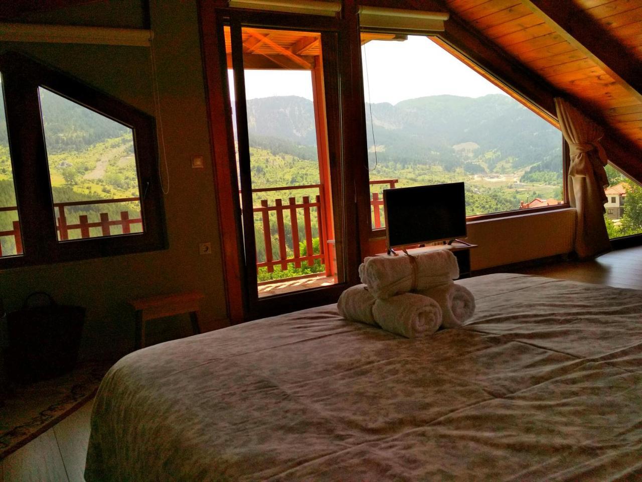 Oresivio Metsovo Buitenkant foto